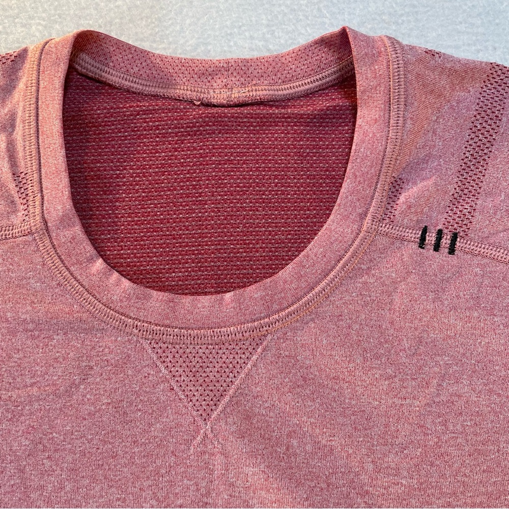 Lululemon Mens Activewear Metal Vent Tech Long Sleeve Size Large
